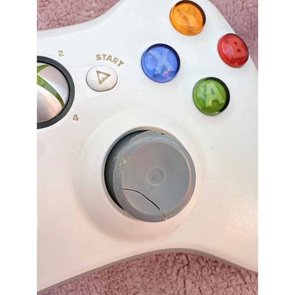 Xbox 360 Arcade Console 60GB HDD Bundle with Original Box TESTED w 3 controllers